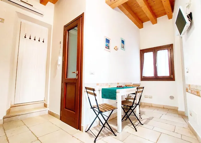 C\'Era Una Volta Apartments